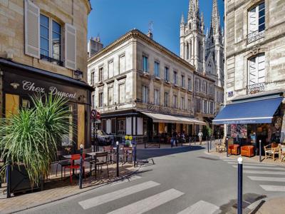 Appartement de luxe de 6 pièces en vente à Bordeaux, France