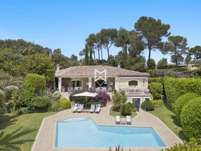 Maison de 5 chambres de luxe en vente à Mougins, Provence-Alpes-Côte d'Azur