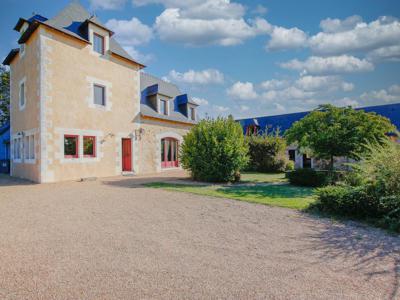 11 room luxury House for sale in Sablé-sur-Sarthe, Pays de la Loire