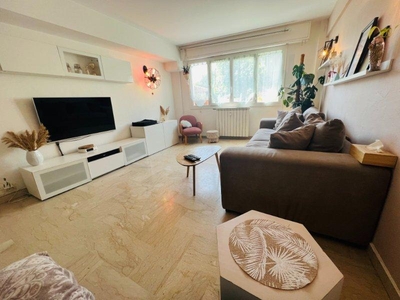 Appartement à 2 LE CANNET de 56m²