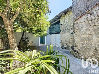 Maison de village 5 pièces de 125 m² à La Couarde-sur-Mer (17670)