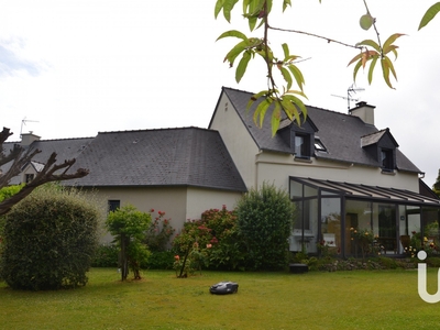 Maison traditionnelle 7 pièces de 117 m² à Dinard (35800)