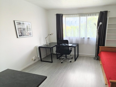 Studio 1 pièce de 23 m² à Loos (59120)