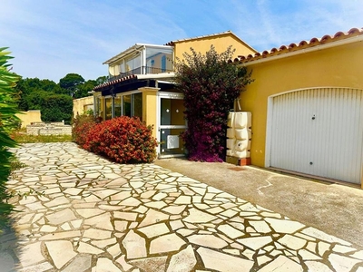 Villa de 6 pièces de luxe en vente Six-Fours-les-Plages, France
