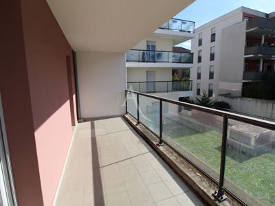 Location appartement 3 pièces 63.83 m²
