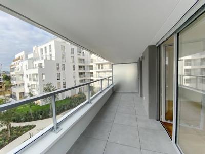Location appartement 4 pièces 87.09 m²