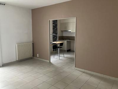 Location appartement 4 pièces 95 m²