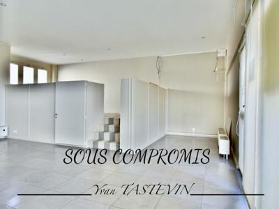 Vente locaux professionnels 4 pièces 85 m²