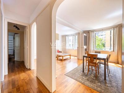 Appartement de 1 chambres de luxe en vente à Neuilly-sur-Seine, Île-de-France