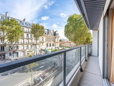 2 bedroom luxury Apartment for sale in Neuilly-sur-Seine, France