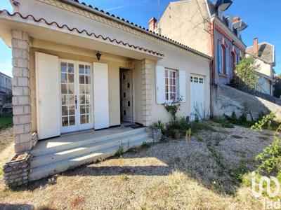 Vente maison 4 pièces 74 m² Montpon-Ménestérol (24700)