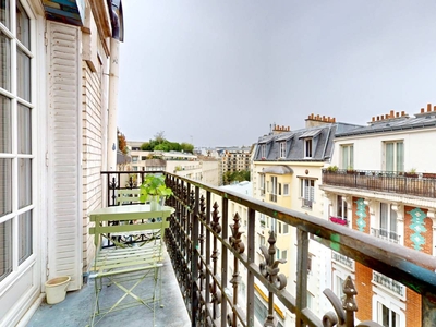 Appartement à vendre à Paris 14Ème