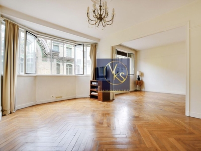 Appartement de 2 chambres de luxe en vente à Motte-Picquet, Commerce, Necker, Paris, Île-de-France