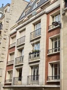 Appartement de luxe de 3 pièces en vente à Montmartre, Abbesses, Grandes-Carrières, Paris, Île-de-France