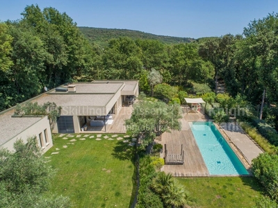 4 bedroom luxury House for sale in Grimaud, French Riviera