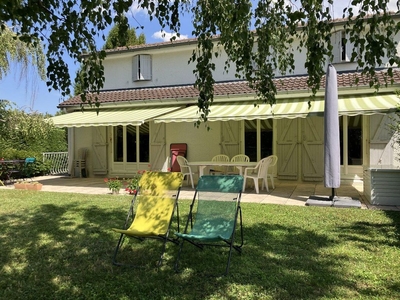 Villa de 7 pièces de luxe en vente Irigny, Auvergne-Rhône-Alpes