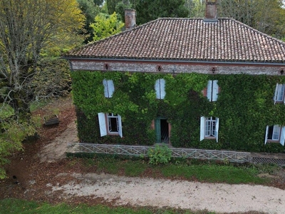 13 room luxury Villa for sale in Montauban, France