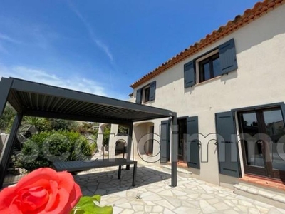 Villa de luxe de 5 pièces en vente Sanary-sur-Mer, Provence-Alpes-Côte d'Azur