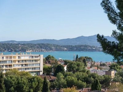 Villa de luxe de 8 pièces en vente Bandol, Provence-Alpes-Côte d'Azur