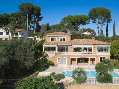 Villa de luxe de 9 pièces en vente Vallauris, Provence-Alpes-Côte d'Azur