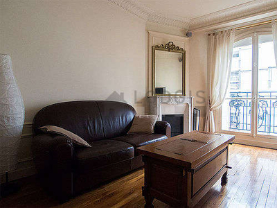 Appartement 1 chambre meublé avec ascenseur, cheminée et conciergeCommerce – La Motte Picquet (Paris 15°)