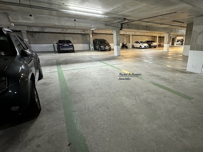 Parking/garage/box de 15 m² à Massy (91300)