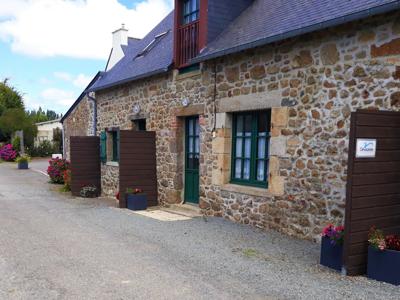 Belle maison pour 5 personnes à la campagne, entre Saint Malo et Cancale (Haute Bretagne, Ille et Vilaine)