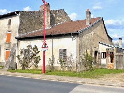 Maison de village 4 pièces de 100 m² à Langley (88130)