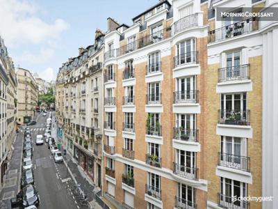 Appartement Rue du Mont-Cenis / Bai