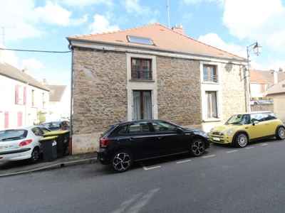 Vente maison 1 pièce 29 m² Bouray-sur-Juine (91850)