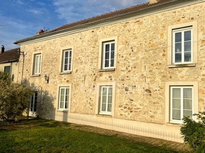 Vente maison 10 pièces 245 m² Nanteuil-le-Haudouin (60440)