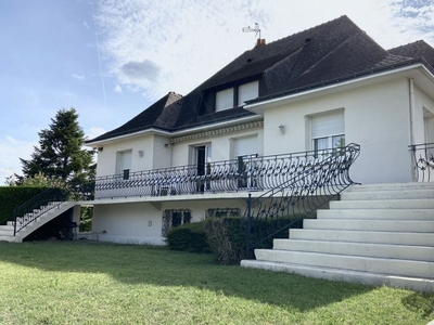 Vente maison 10 pièces 250 m² Amboise (37400)