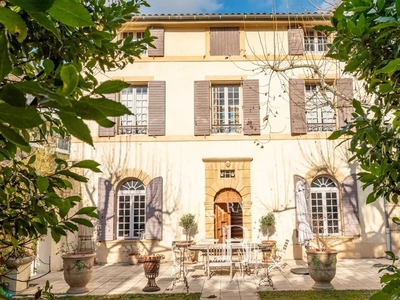 Vente maison 10 pièces 300 m² Aix-en-Provence (13090)