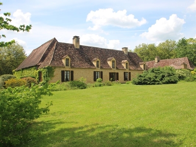 Vente maison 12 pièces 400 m² Montferrand-du-Périgord (24440)