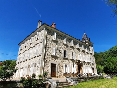 Vente maison 20 pièces 700 m² Bagnac-sur-Célé (46270)