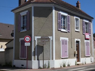 Vente maison 3 pièces 78 m² Ézy-sur-Eure (27530)