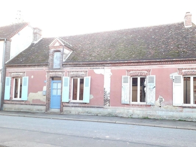 Vente maison 3 pièces 80 m² Saint-Victor-de-Buthon (28240)