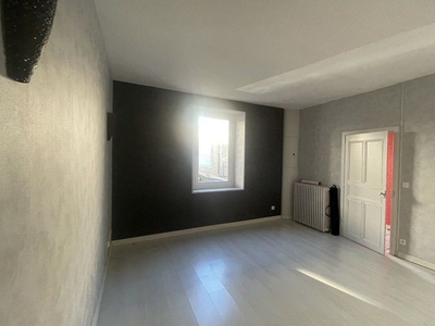 Vente maison 3 pièces 89 m² Labruguière (81290)