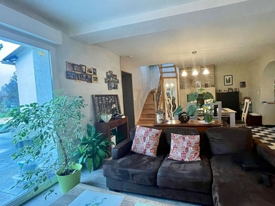 Vente maison 4 pièces 107 m² Amiens (80000)