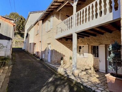 Vente maison 4 pièces 120 m² Château-l'Évêque (24460)
