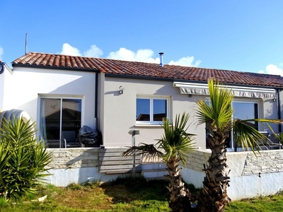 Vente maison 4 pièces 121 m² Brem-sur-Mer (85470)