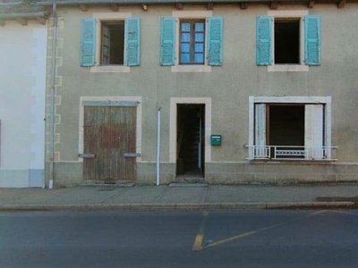 Vente maison 4 pièces 132 m² Montsalvy (15120)