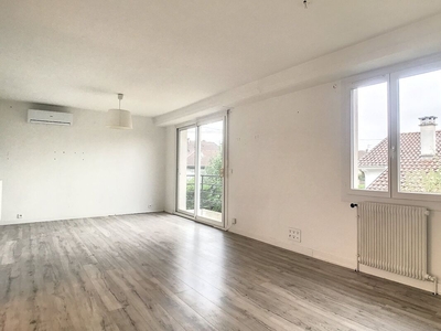 Vente maison 4 pièces 73 m² Pau (64000)