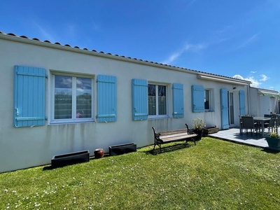 Vente maison 4 pièces 80 m² Saint-Pierre-d'Oléron (17310)