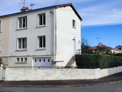 Vente maison 4 pièces 85 m² Fontenay-le-Comte (85200)