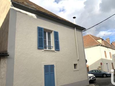 Vente maison 4 pièces 87 m² Montereau-Fault-Yonne (77130)