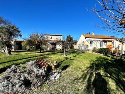Vente maison 4 pièces 90 m² Arles (13200)