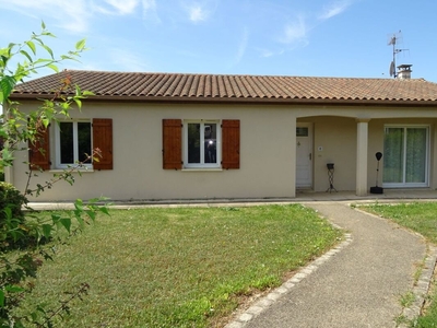 Vente maison 4 pièces 95 m² Saint-Pierre-d'Exideuil (86400)