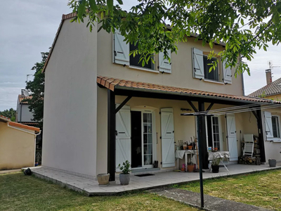 Vente maison 5 pièces 103 m² Buxerolles (86180)
