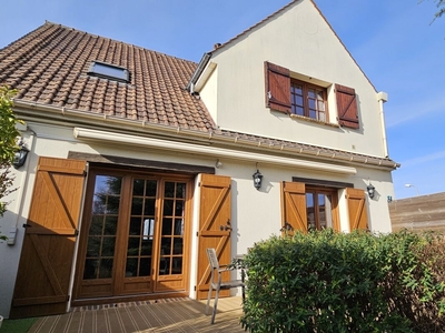 Vente maison 5 pièces 105 m² Noiseau (94880)